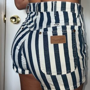 Striped wrangler shorts